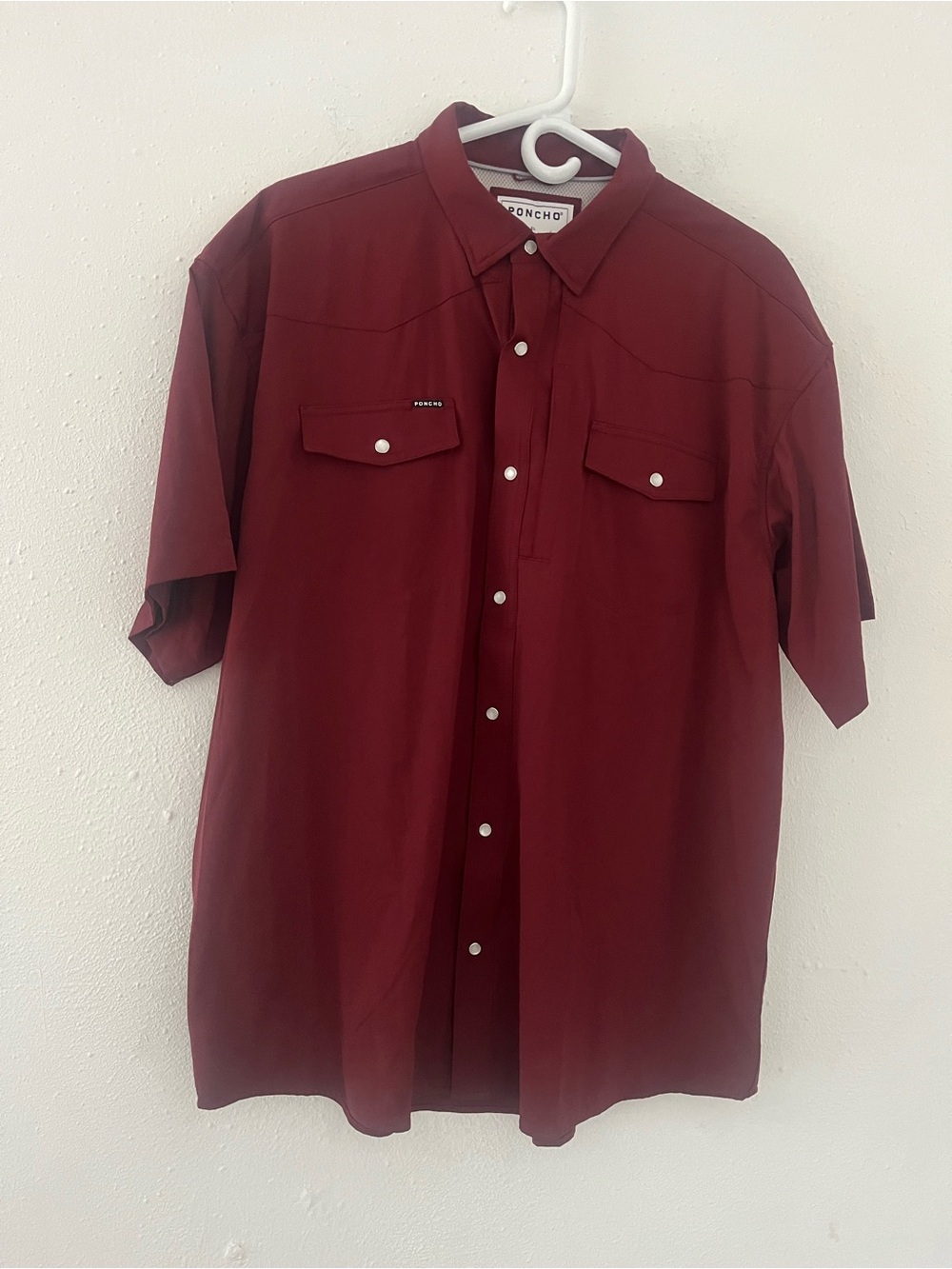 Poncho Short Sleeve Button-Down Shirt in Burgundy